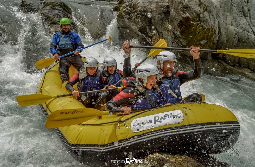 Rafting nelle gole del Sesia con Sesia Rafting ASD