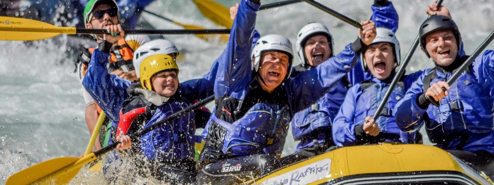 Family rafting Attività per famiglie sul fiume Sesia in Valsesia